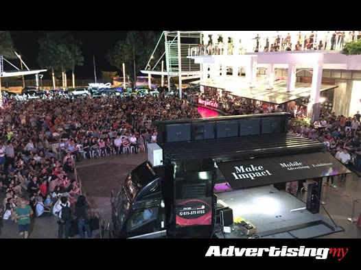 LED truck movie event stage